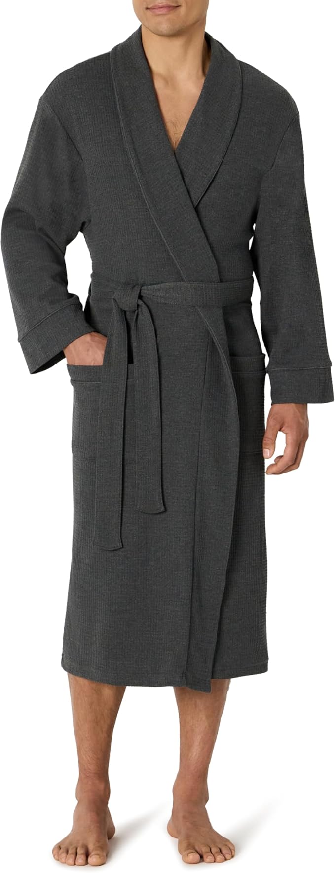Amazon Essentials Men's Lightweight Waffle Bathrobe for men in the UK – soft, breathable mid-length robe with pockets and adjustable belt